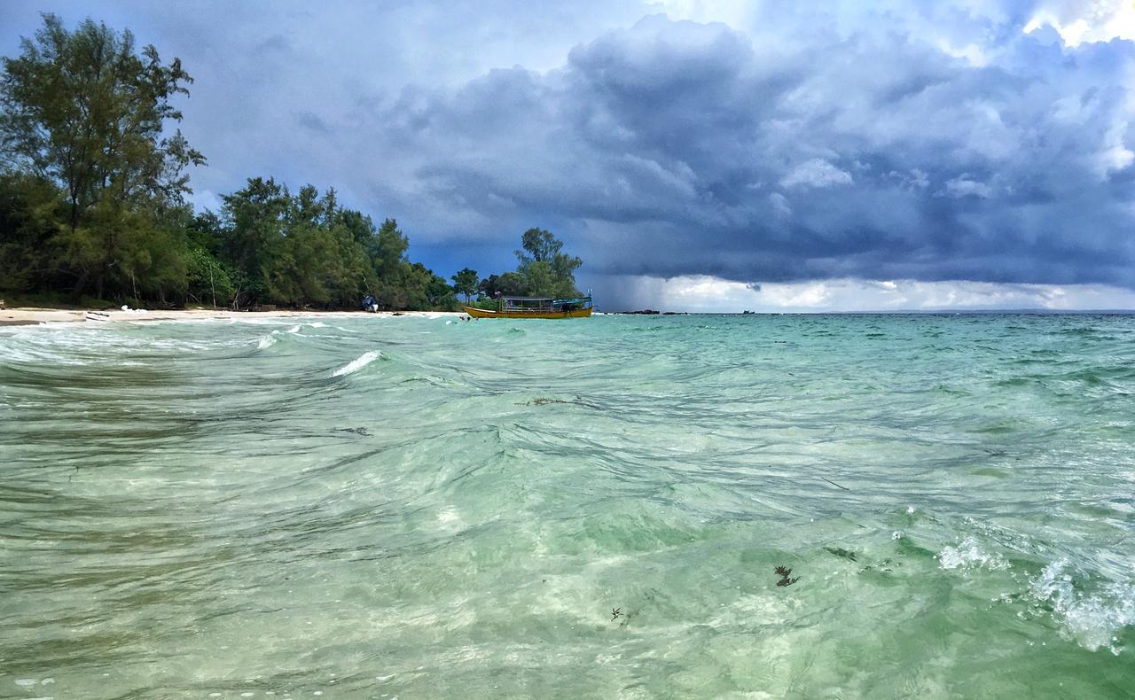 Suns Of Beaches Albergue Isla de Koh Rong Exterior foto